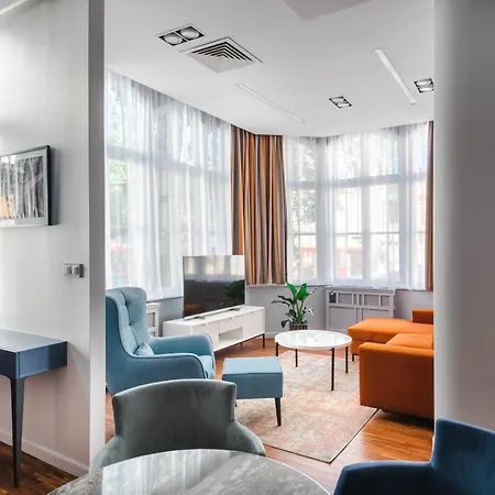 By Monte - Destigo Apartment *